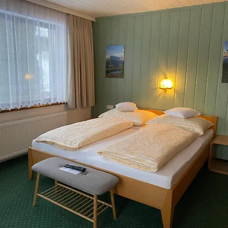 Haus Aichmann Apartment *