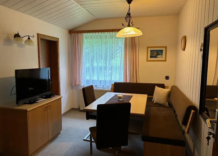 Haus Aichmann Apartment *